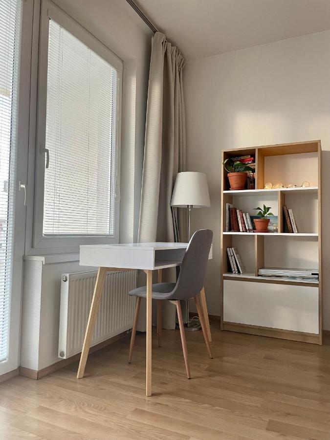 A Nice Place To Stay Apartments Praga Exterior foto