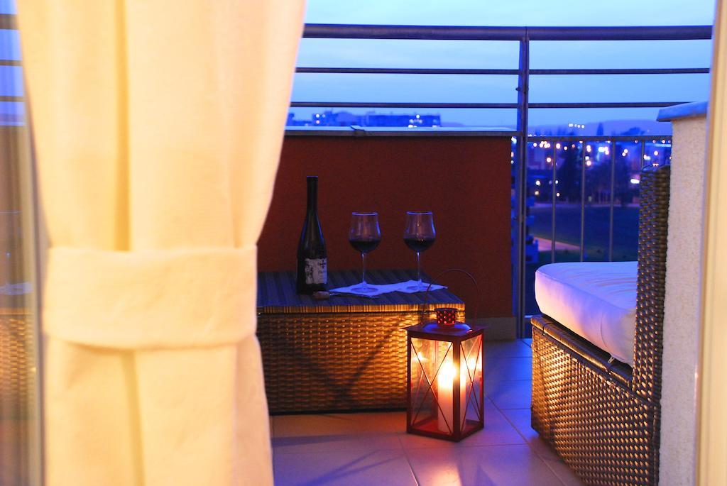 A Nice Place To Stay Apartments Praga Quarto foto
